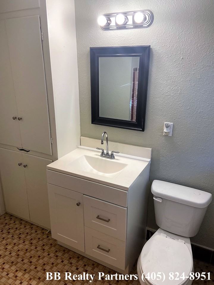 3941 E 2nd St #NA - Photo 7 of 11