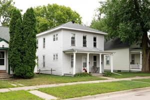 featured image of 1808 Loomis St