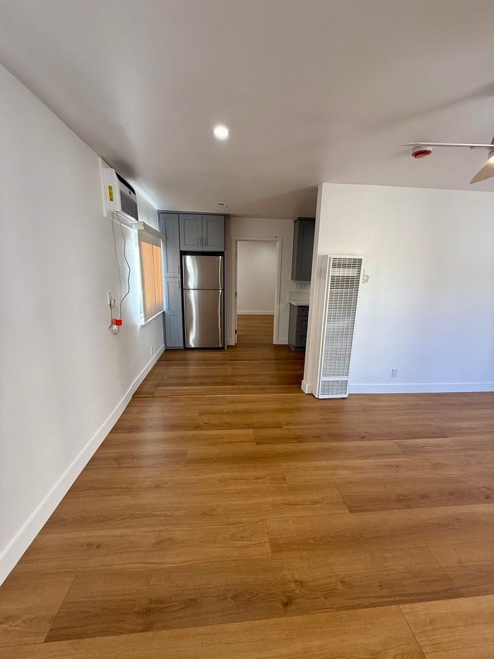 5530 Bonner Ave #5 - Photo 7 of 13