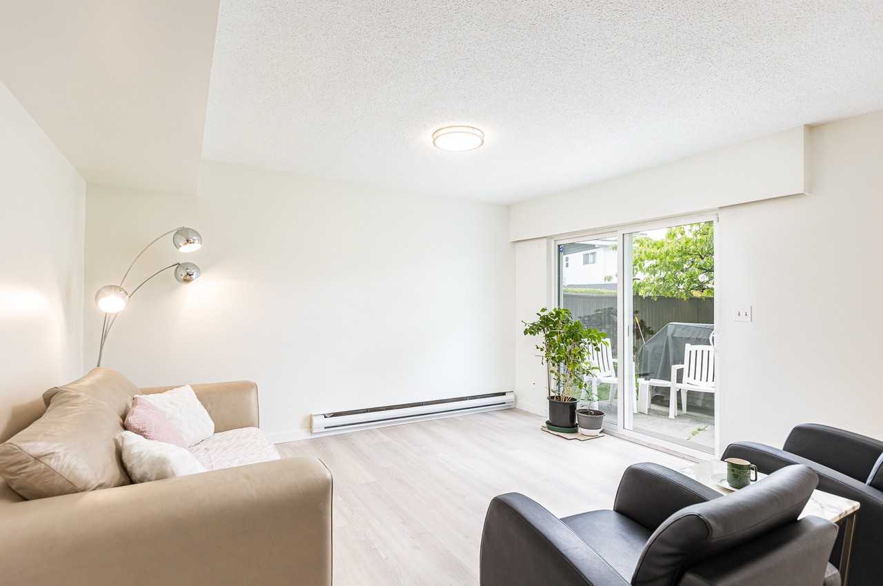 8940 Demorest Drive - Photo 3 of 11