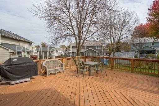 4535 49th Pl - Photo 3 of 20