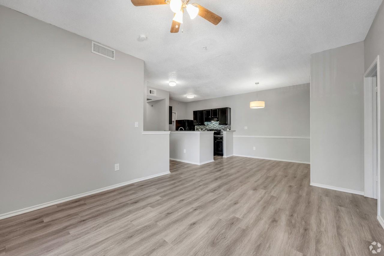 Cottonwood - Photo 7 of 19
