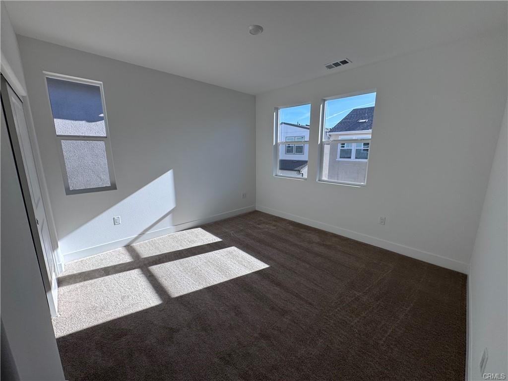 Millikan Ave - Photo 2 of 8