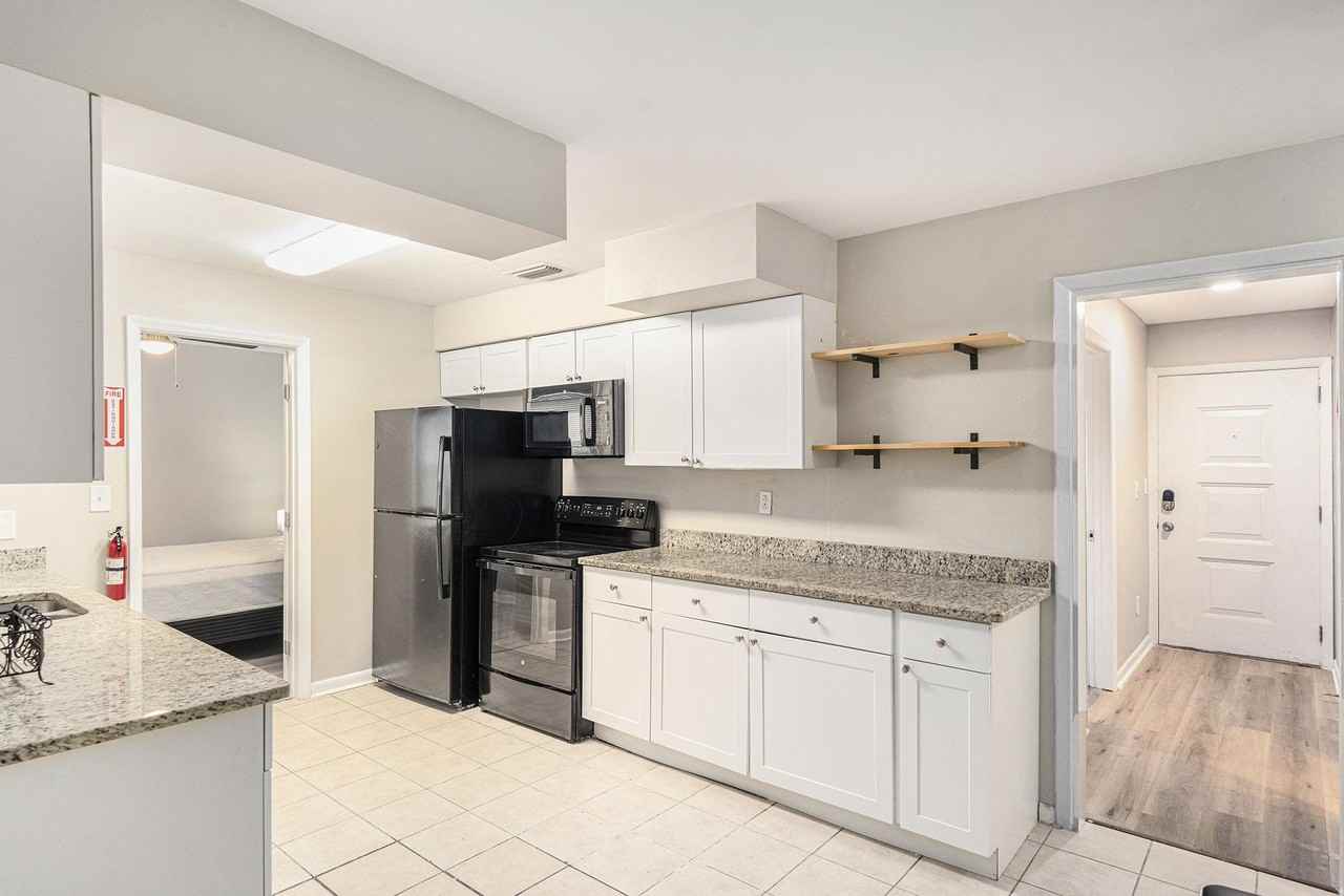 Byron Dr - Photo 5 of 8