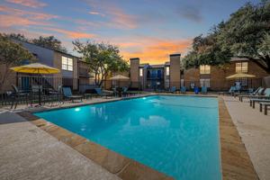 featured image of 1433 Regal Dr