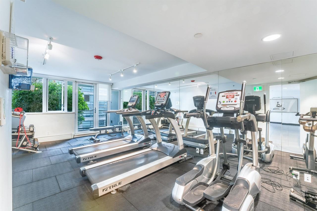 188 Keefer Street #70* - Photo 6 of 8