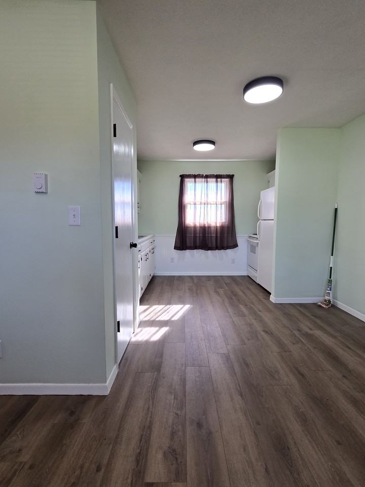 7877 Lambert Avenue - Photo 2 of 18