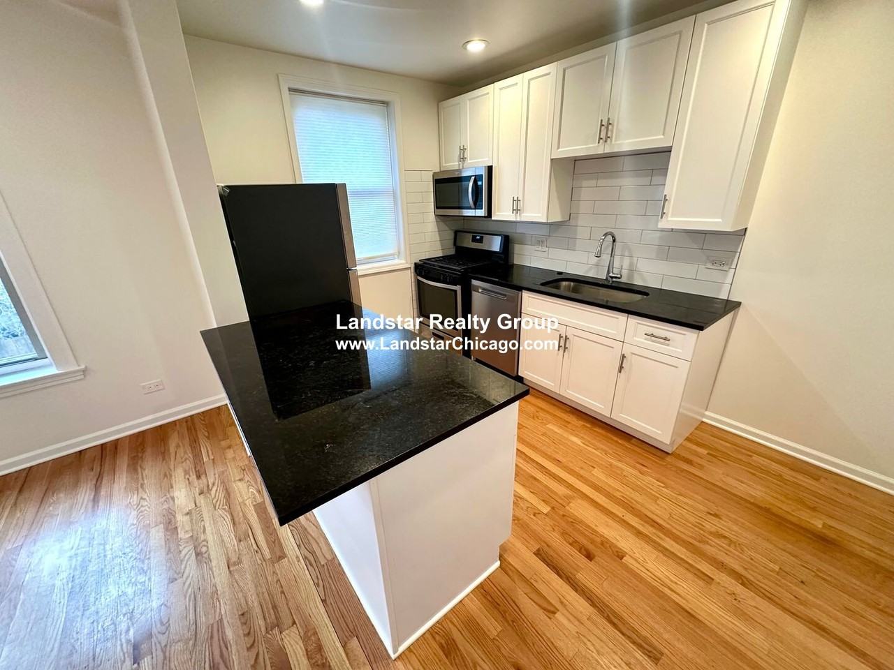 1750 W North Shore Ave #1 - Photo 2 of 21