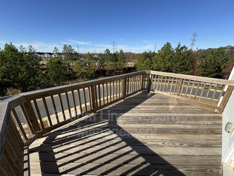 14910 Meacham Farm Dr - Photo 3 of 17