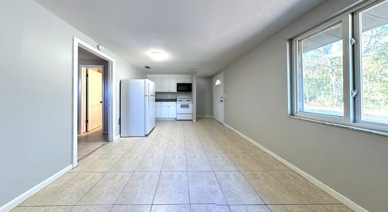 793 S Nutmeg Ter - Photo 4 of 25