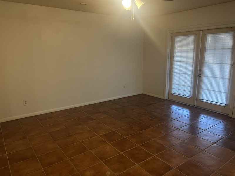 1030 Beaver Bend Rd - Photo 3 of 21