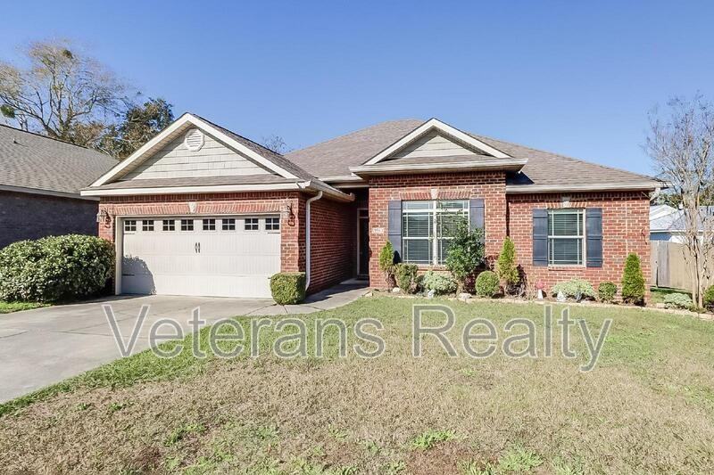 954 Old Towne St - Photo 2 of 26