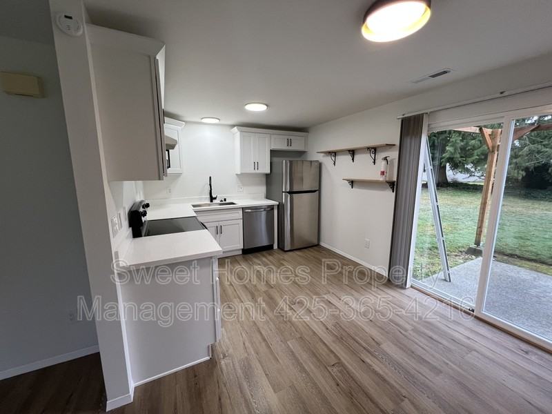 131st Ave Ne - Photo 3 of 9
