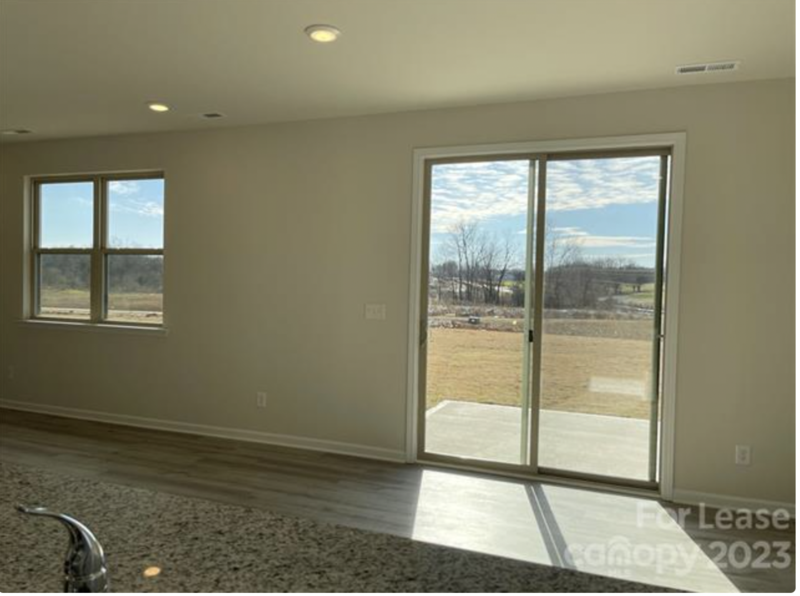 1015 Maylen Trce - Photo 3 of 22