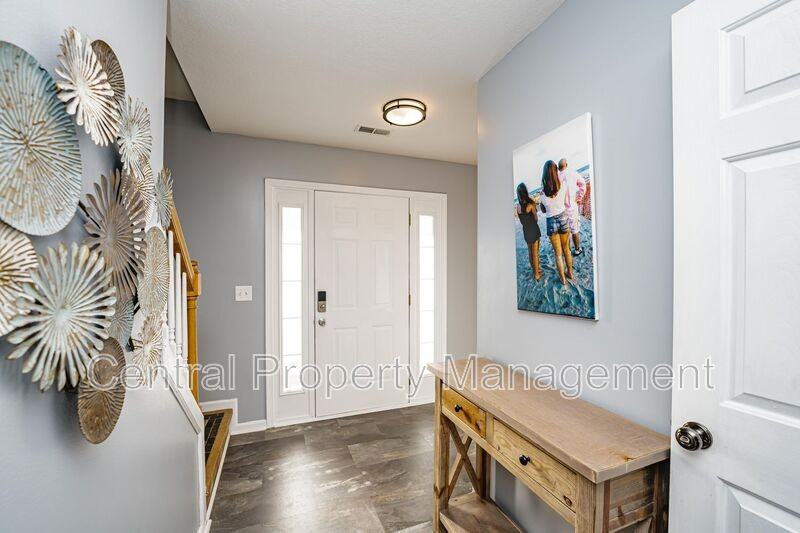 109 Feldspar Ln - Photo 7 of 43