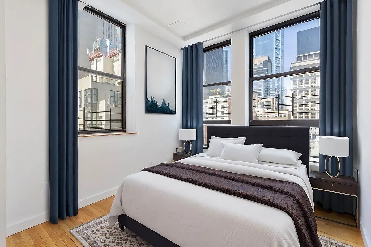 William St & John St #6E - Photo 3 of 5