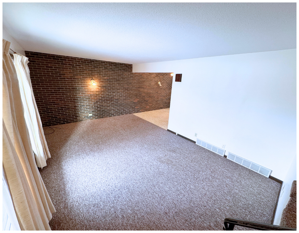 Badger Creek Apartments - Photo 6 of 17