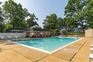 featured image of 25 Windsor Cir