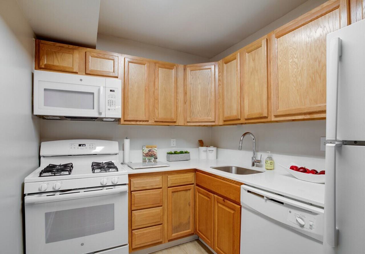 Coopers Place - Photo 5 of 43