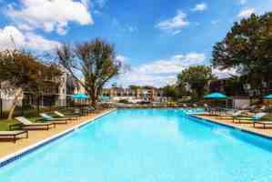 featured image of 152 Chestnut Crossing Dr