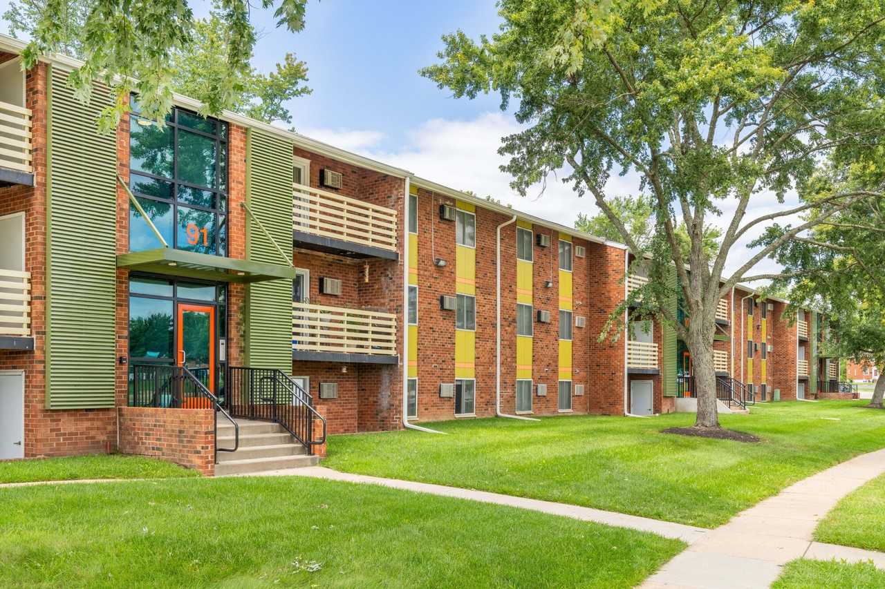 Thorn Flats - Photo 6 of 43