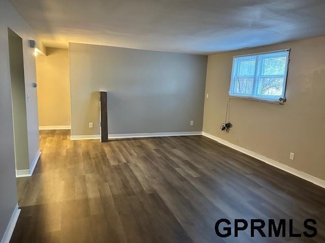 1517 1/2 3rd Avenue - Photo 2 of 6