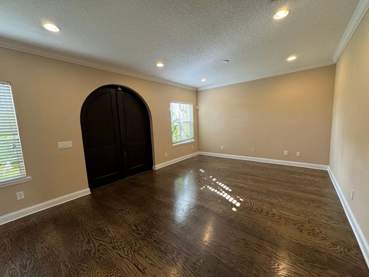 1777 Indiana Ave #B - Photo 4 of 42