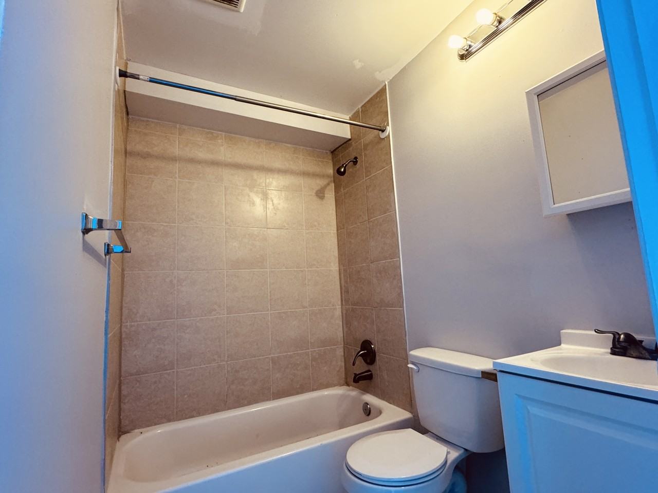 411 North Bend Road - Photo 3 of 6