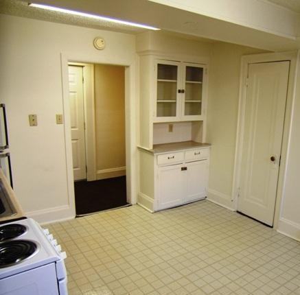 1550 E. Broad St. - Photo 2 of 15