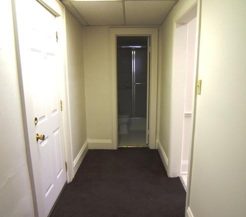1550 E. Broad St. - Photo 5 of 15
