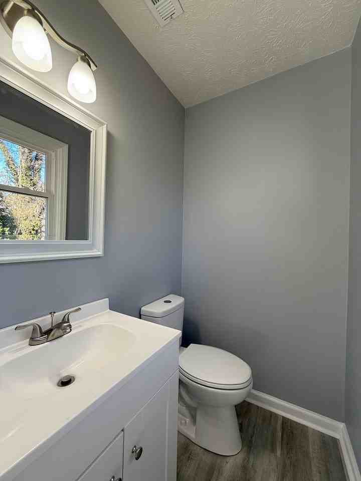 2 Waddell Road - Photo 6 of 10