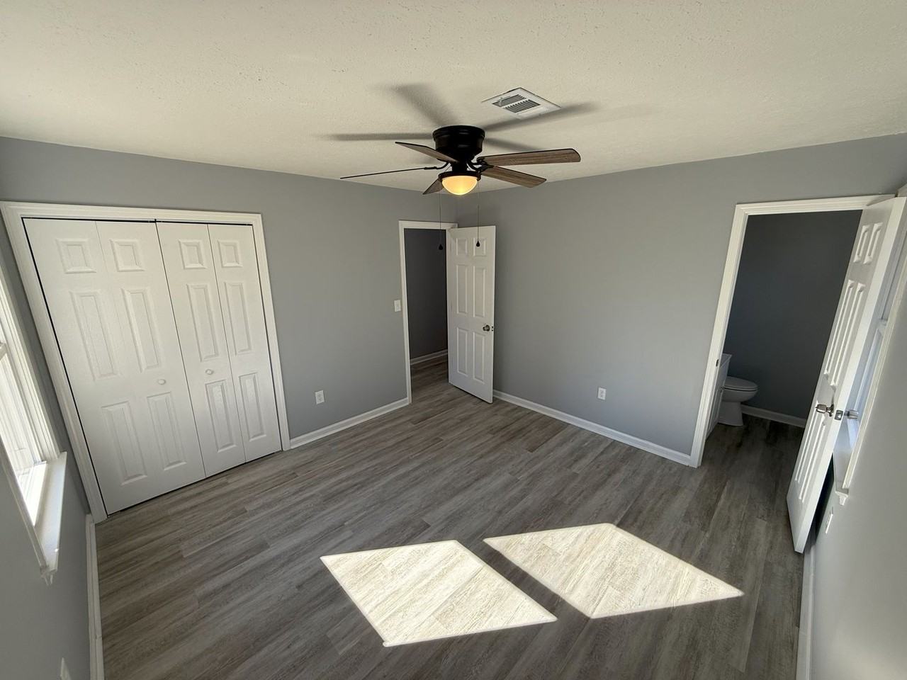 2 Waddell Road - Photo 7 of 10