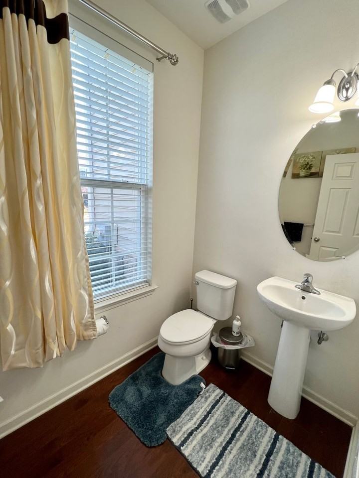 151 Fairfield Cir N - Photo 7 of 29