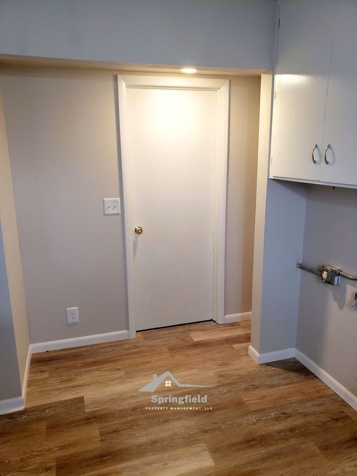 1603 E Dale St - Photo 7 of 12