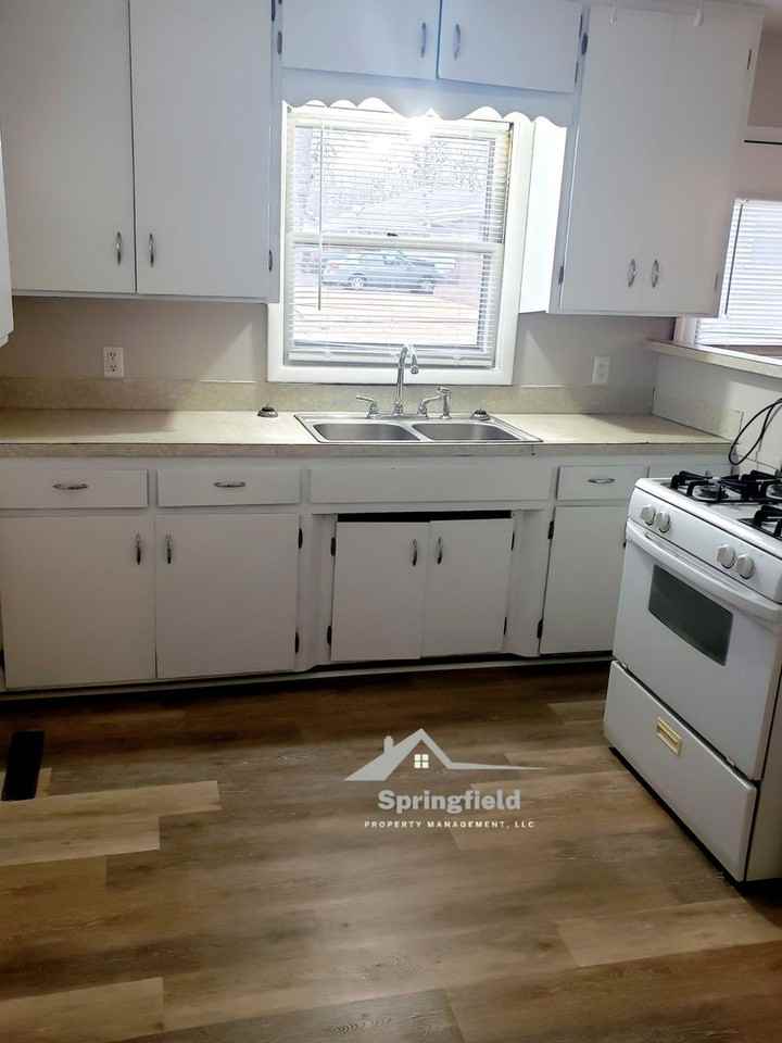 1603 E Dale St - Photo 6 of 12