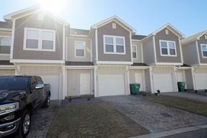 featured image of 1828 Stable Ln