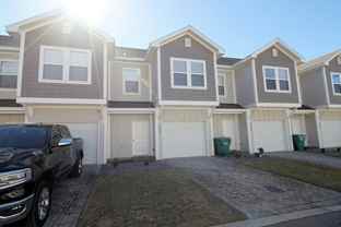 1828 Stable Ln - Photo 1 of 1