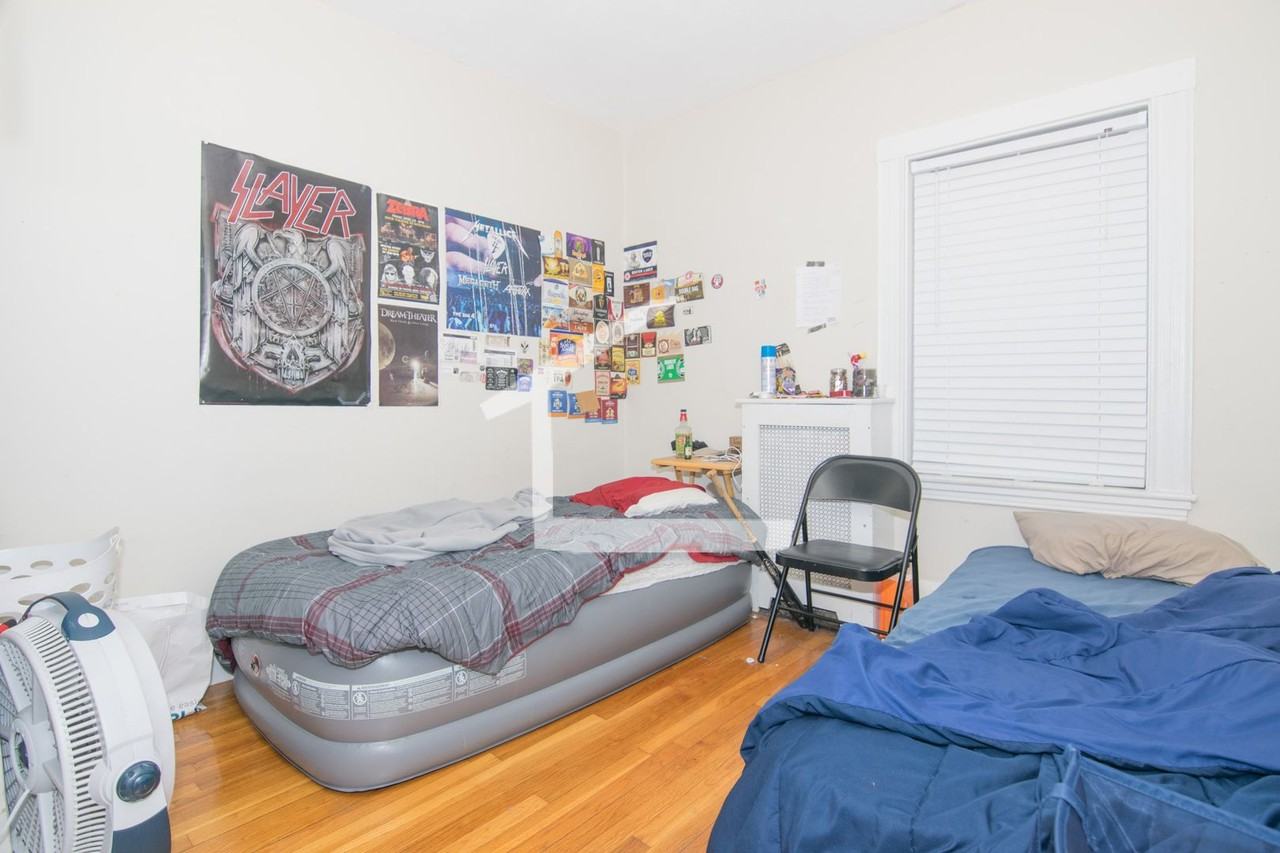 61 Westland Ave - Photo 4 of 17