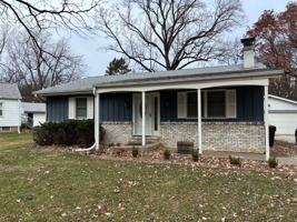 featured image of 729 W North Ln