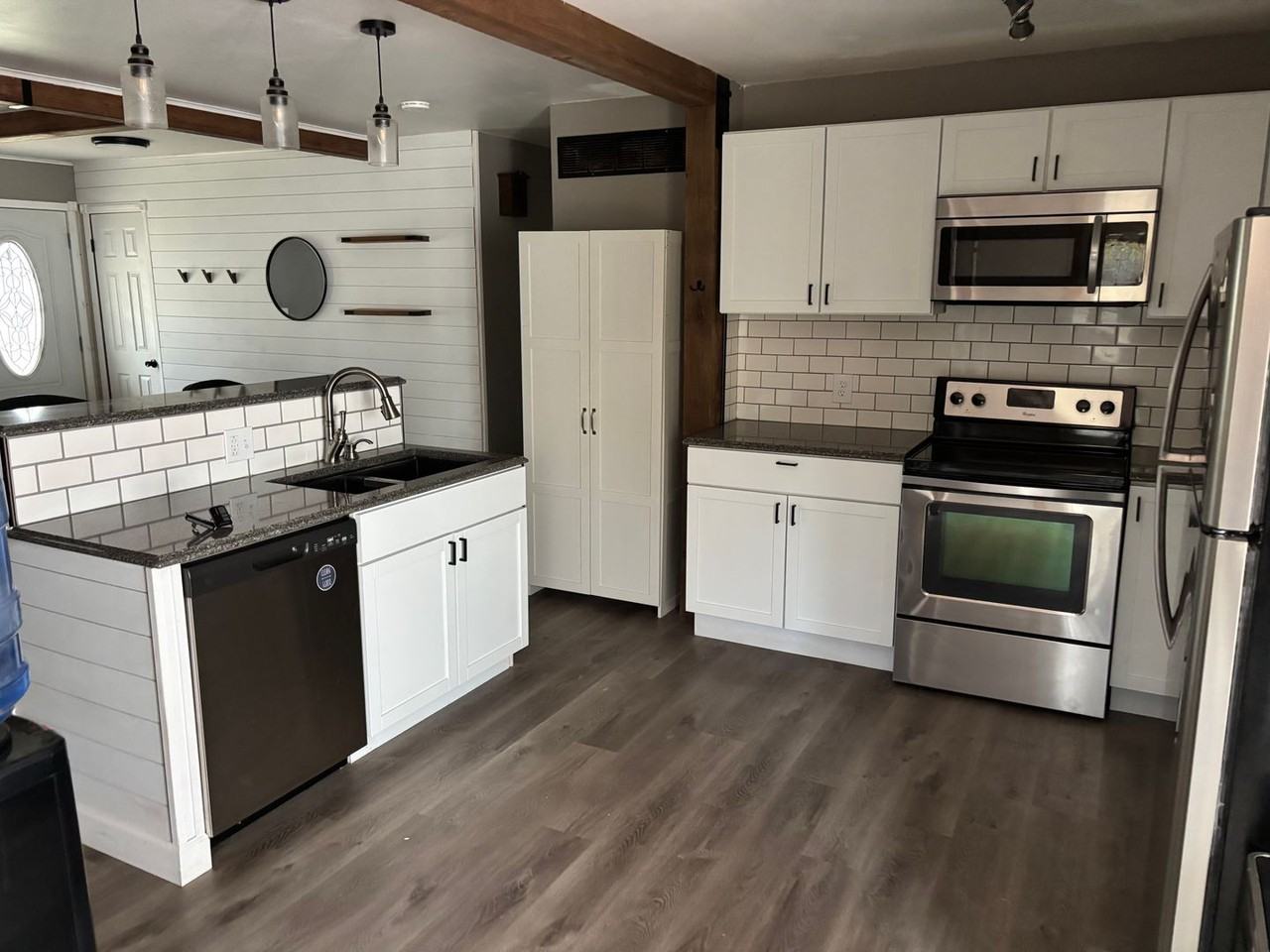 729 W North Ln - Photo 3 of 9