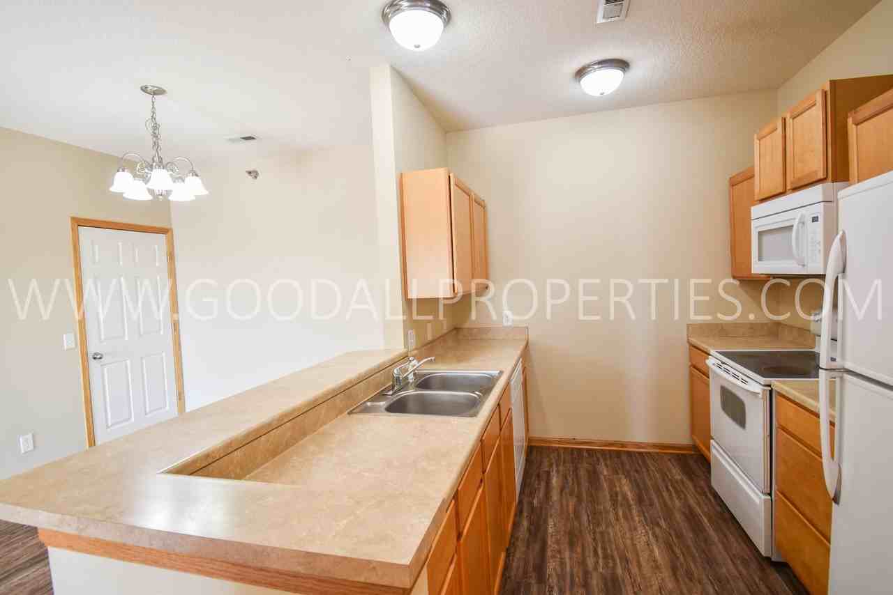 5801 Se 24th St #88 - Photo 4 of 16