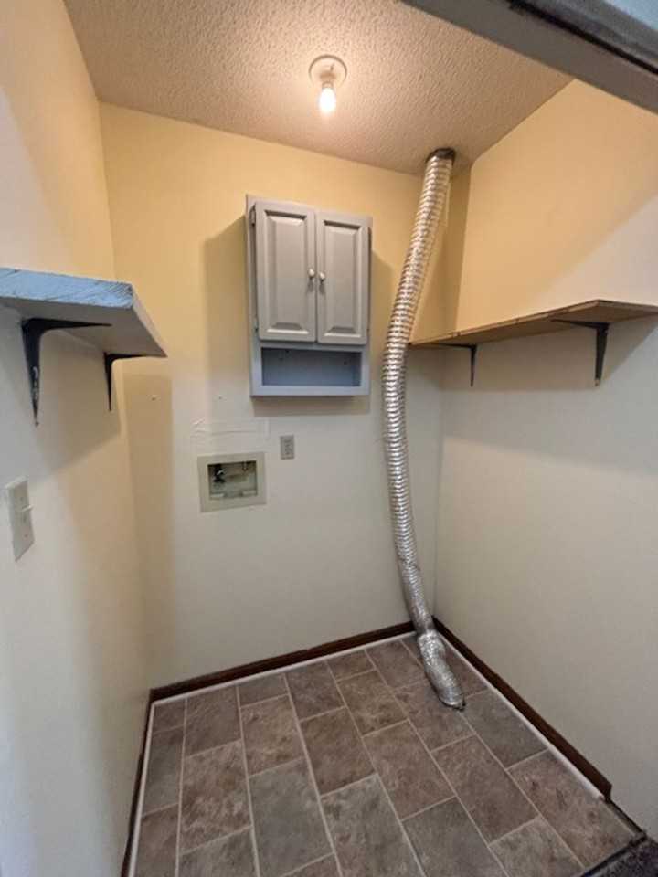 524 Independence Ct - Photo 7 of 11