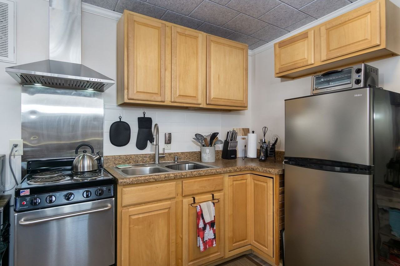 94 94 Westminster Terrace - Photo 5 of 36