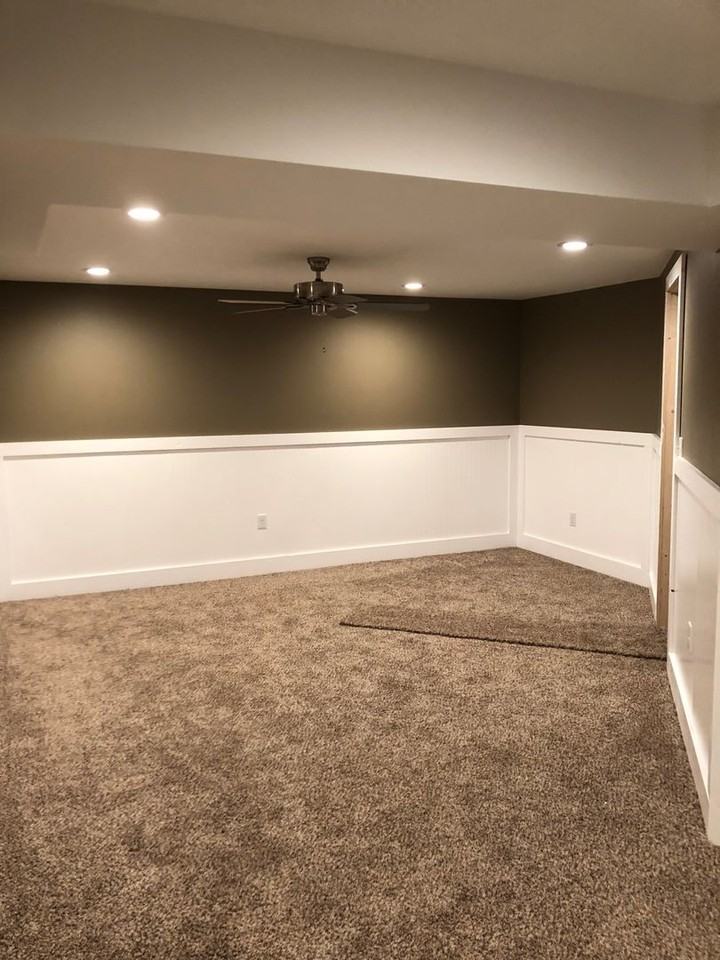 557 Plum Springs Rd - Photo 5 of 12