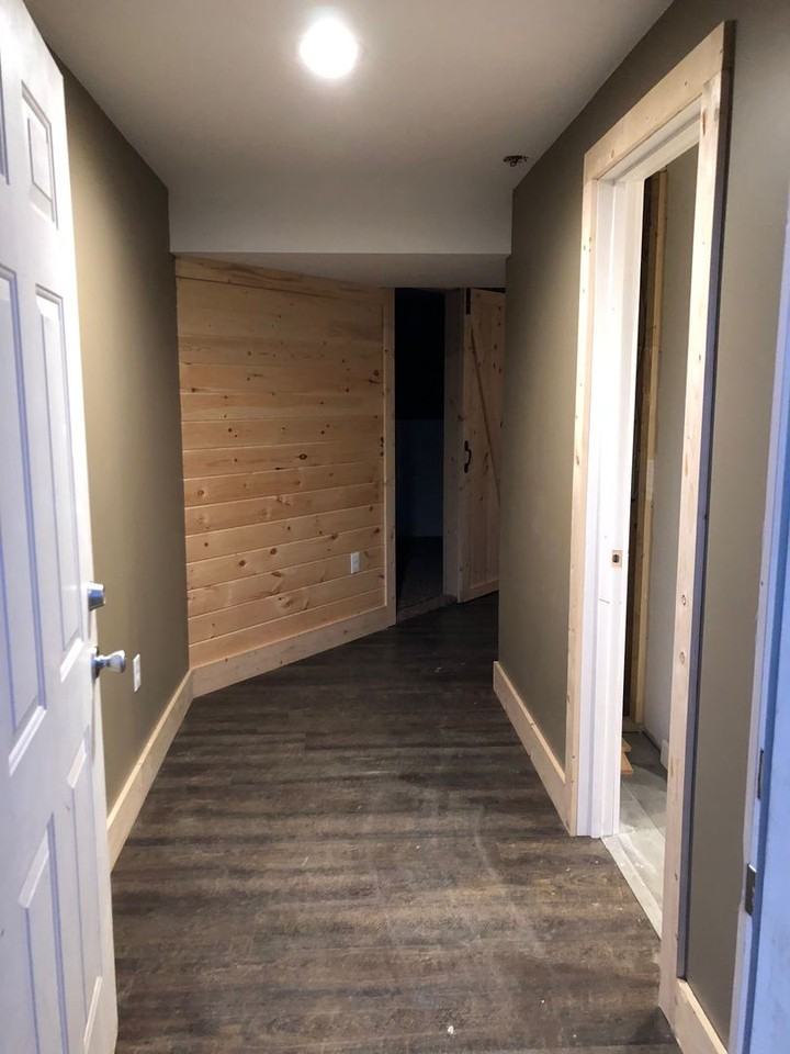 557 Plum Springs Rd - Photo 6 of 12