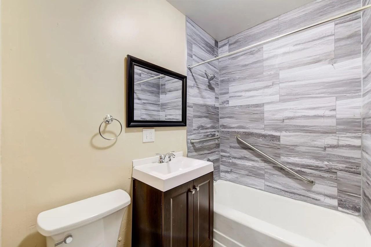 1727 Reaney Ave - Photo 2 of 6