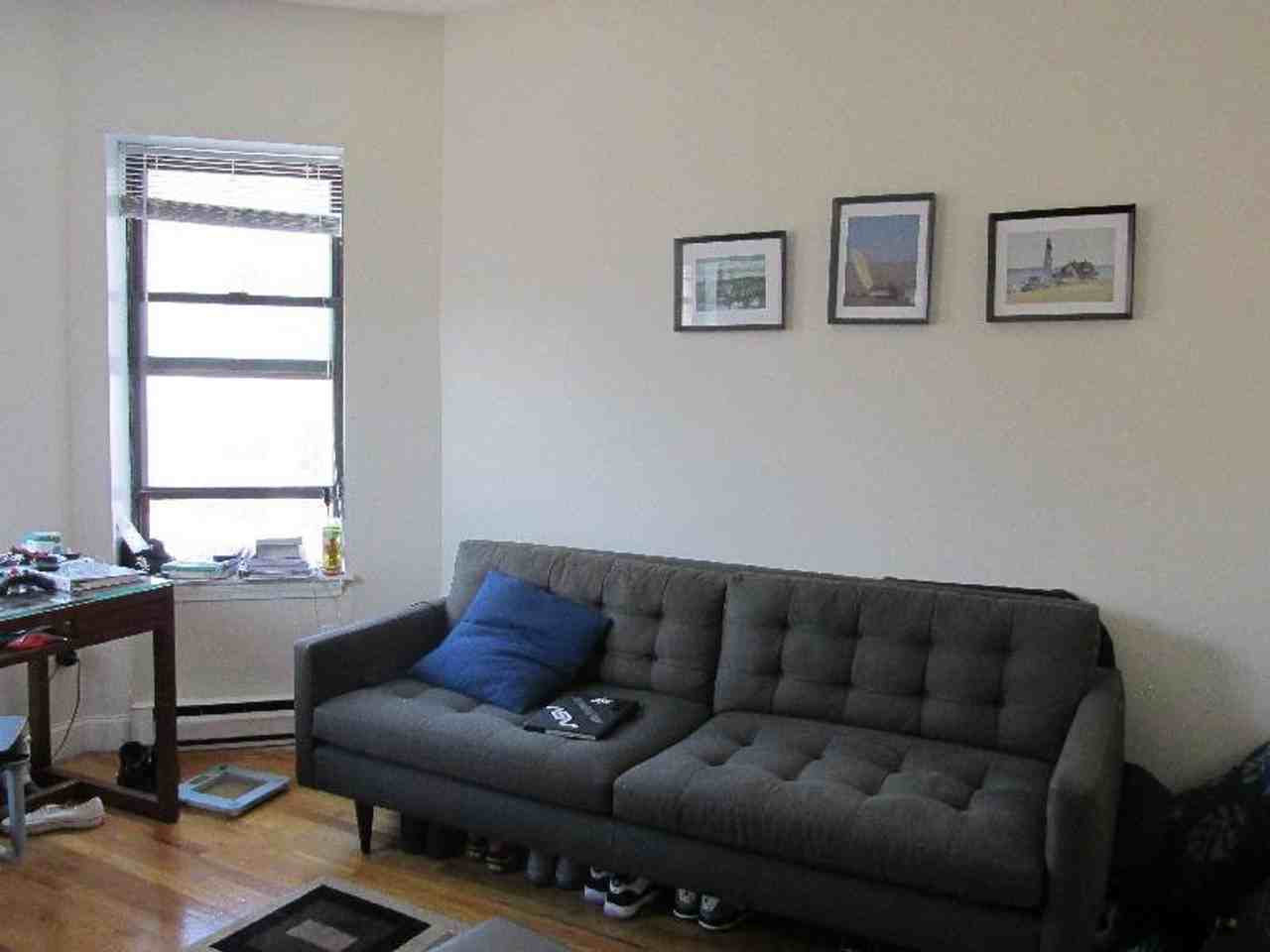 68 Westland Ave - Photo 4 of 9