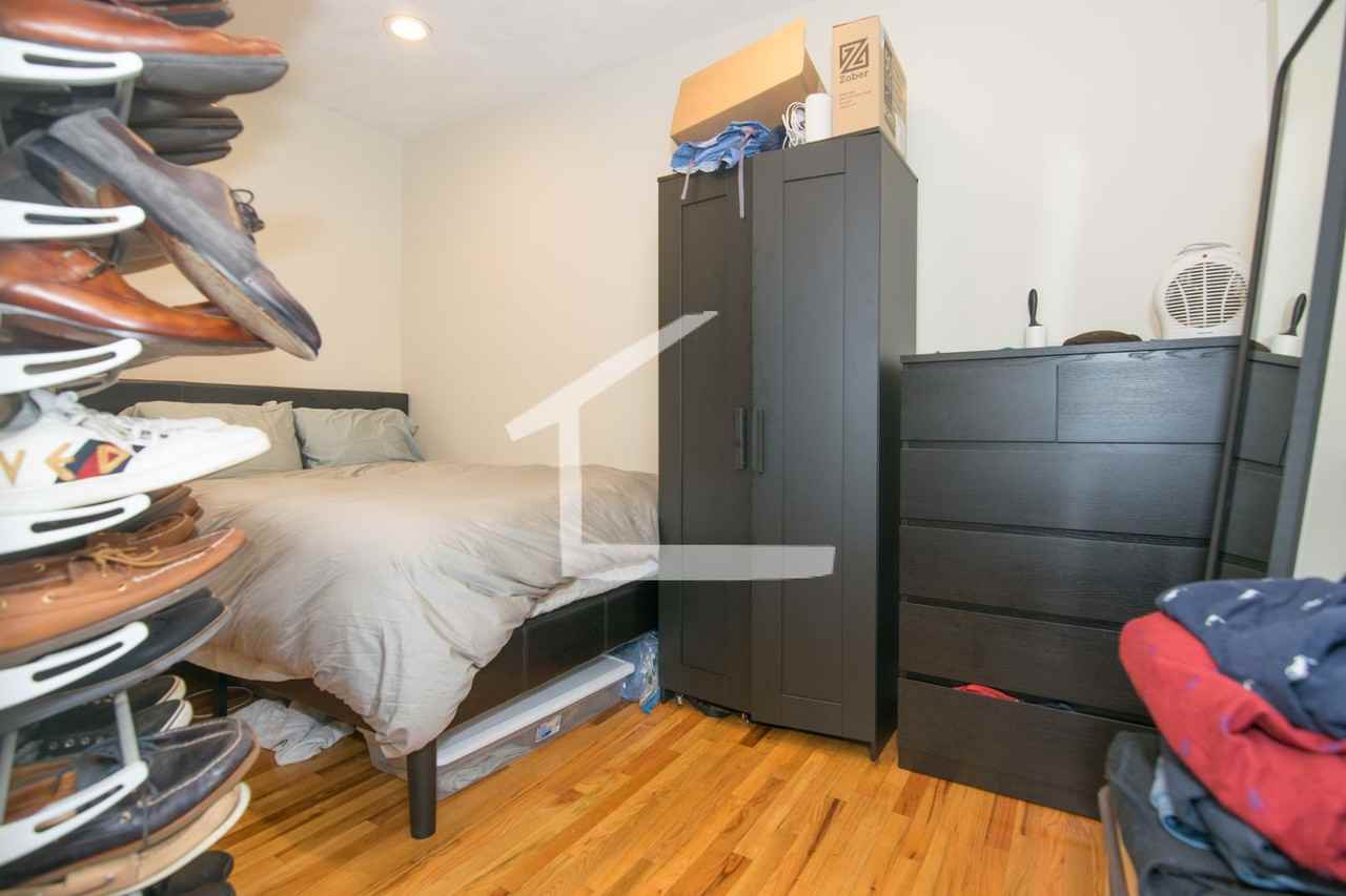 68 Westland Ave - Photo 5 of 9