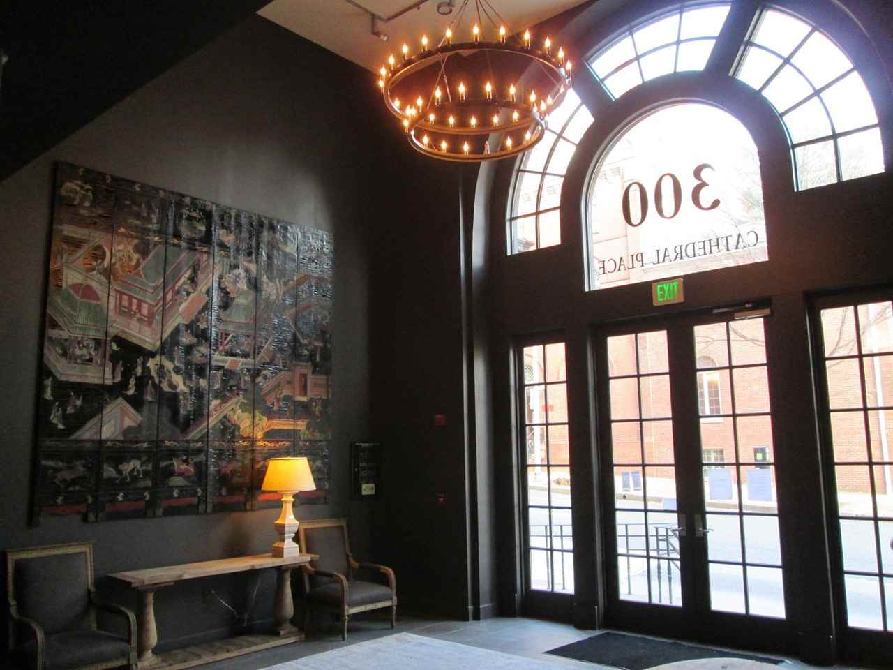 Cathedral St 300 - Photo 6 of 47