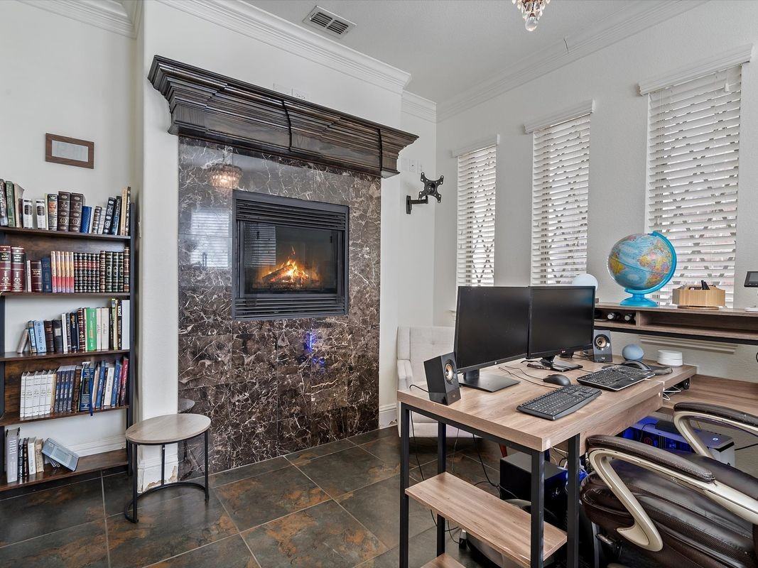 1506 Hennessey Drive - Photo 2 of 26